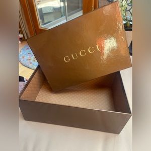 Gucci shoe box